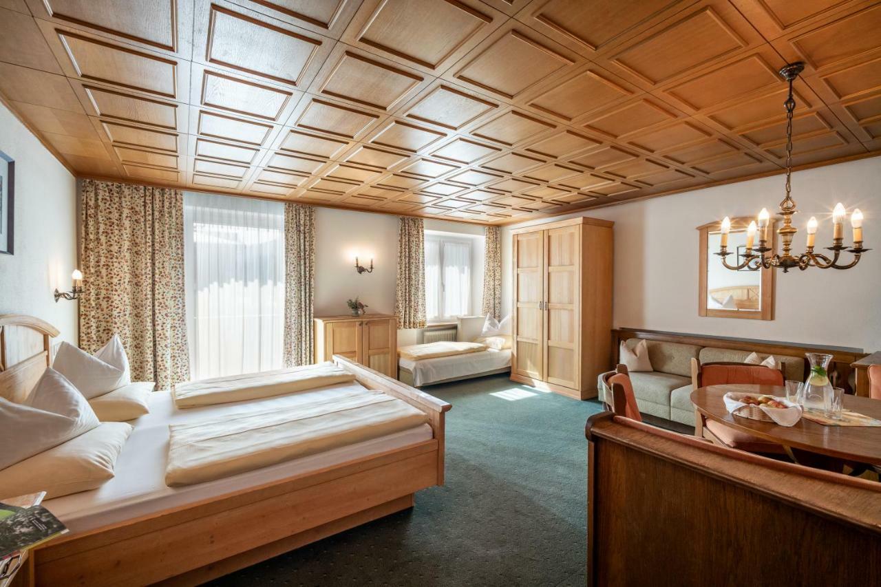Hotel Garni Tirolerhof Хопфгартен-им-Бриксенталь Экстерьер фото